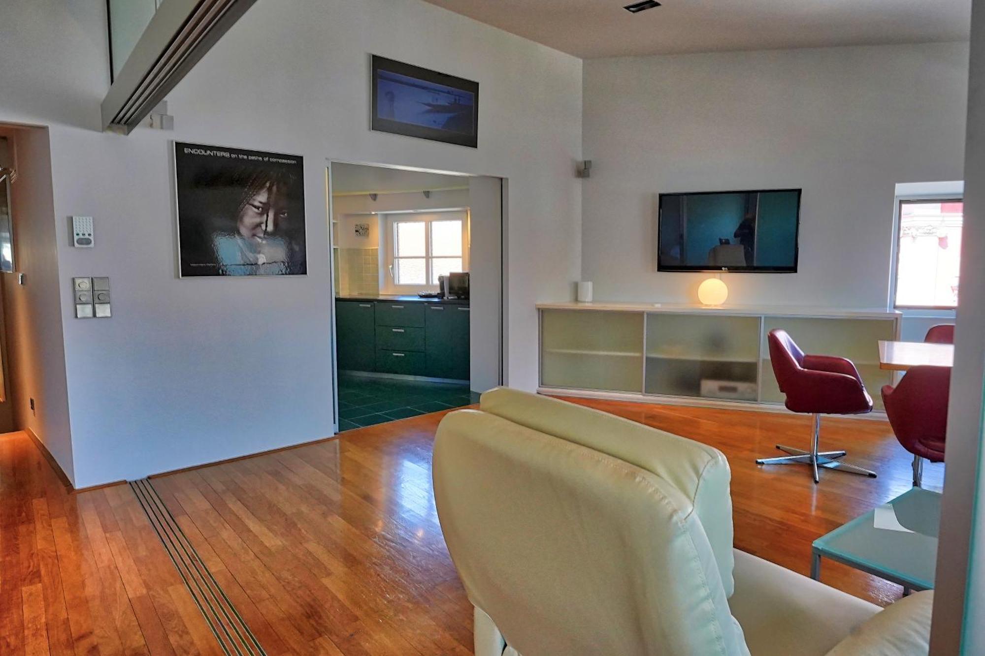 Poet Apartment リュブリャナ エクステリア 写真